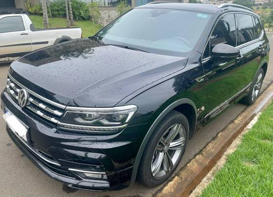 VOLKSWAGEN TIGUAN 2.0 350 TSI GASOLINA ALLSPACE R-LINE 4MOTION DSG